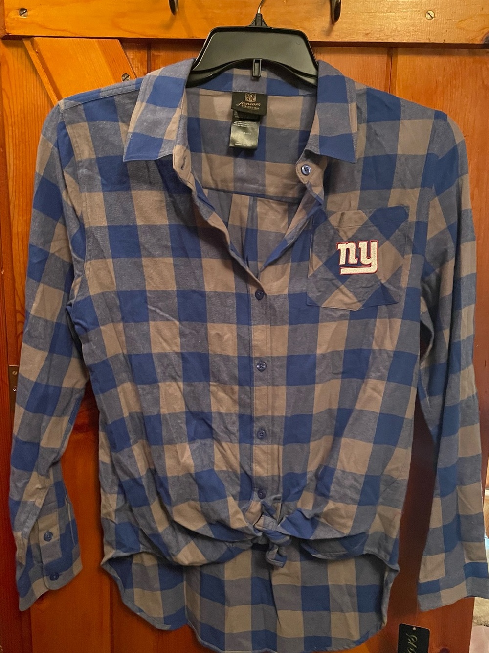 Women NFL Juniors NY Giants Blue and Gray Plaid Flannel Shirt Large. New W/Tags